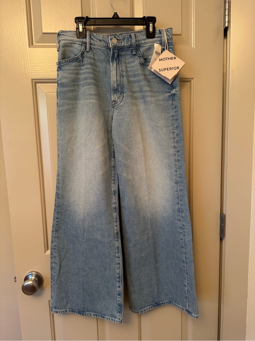 MOTHER Huster Roller Ankle High Ride Wide-Leg Jeans - This Is How I Roll